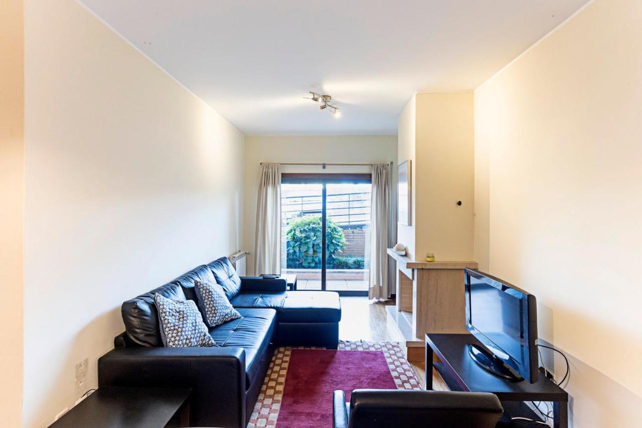 Spacious 2Br Flat In Gaia By Lovelystay Вила-Нова-ди-Гая Экстерьер фото